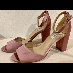 STEVE MADDEN PINK SATIN BLOCK HIGH HEEL SHOES